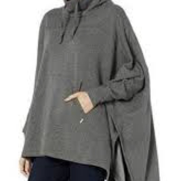 UGG Charcoal Gray Poncho - Picture 3 of 11